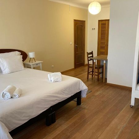 Freesurfcamp & Hostel Baleal Esterno foto