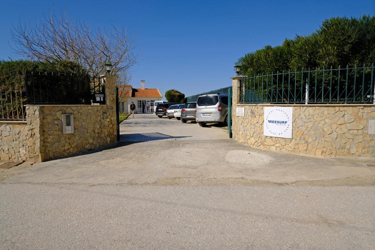 Freesurfcamp & Hostel Baleal Esterno foto